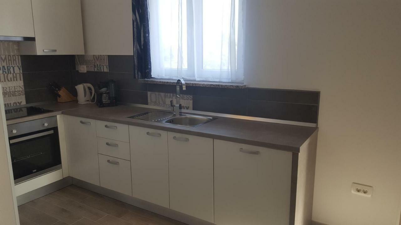 Apartamento Luna Pula Exterior foto