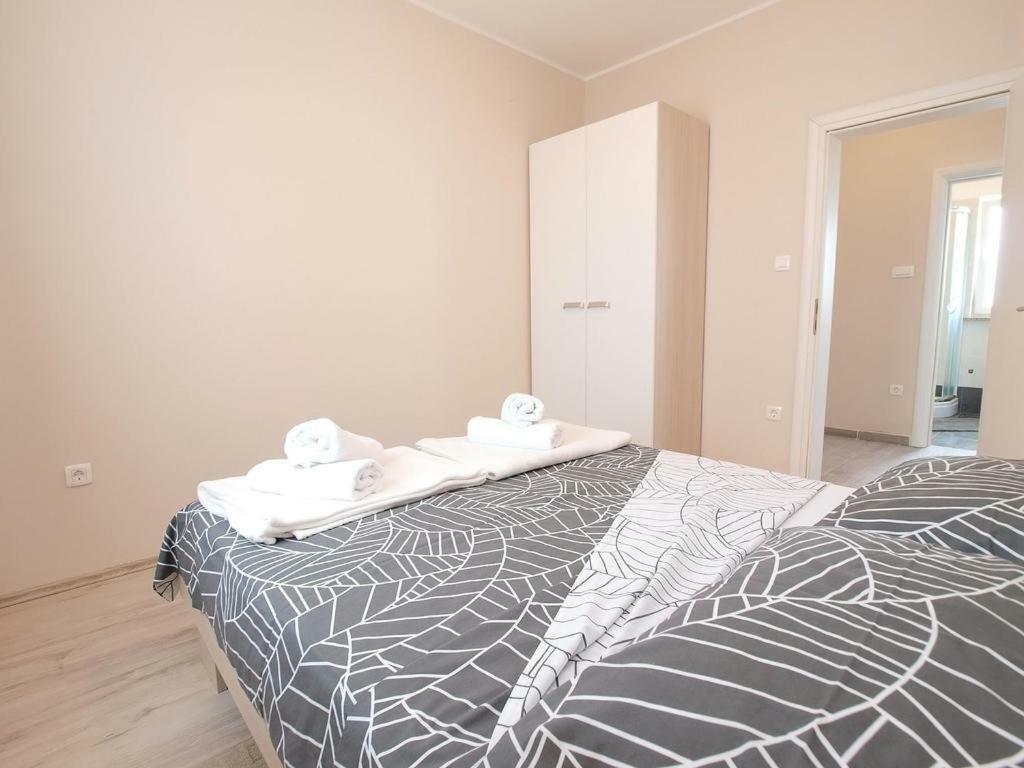 Apartamento Luna Pula Exterior foto