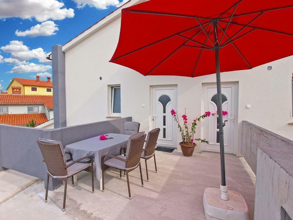 Apartamento Luna Pula Exterior foto